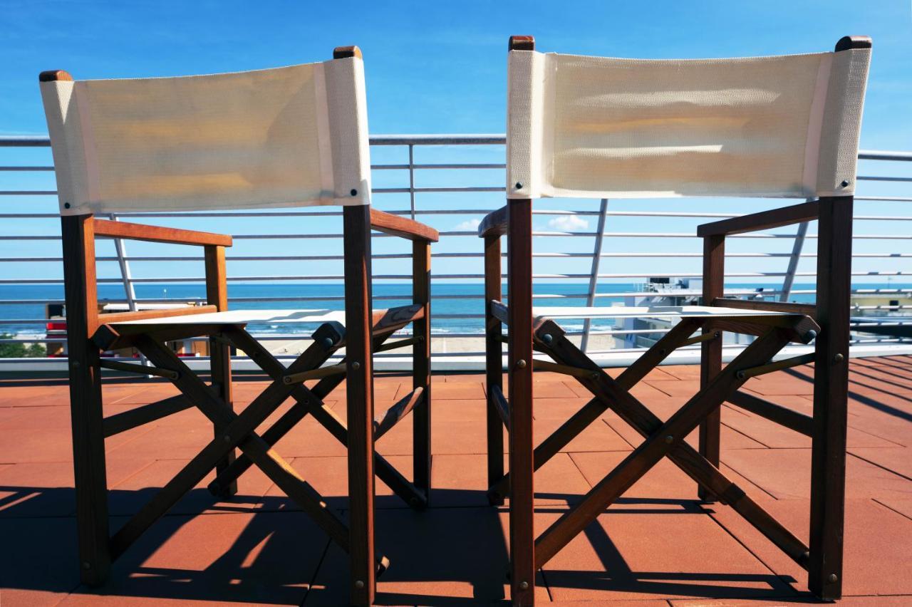 Hotel Ali D'Oro Rimini Bagian luar foto
